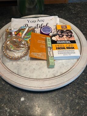 Beauty bundle with makeup pouch